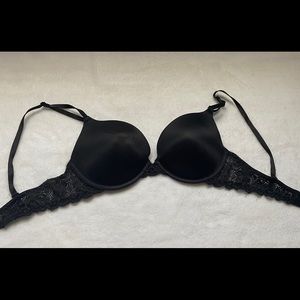 Maidenform black bra size 34D.